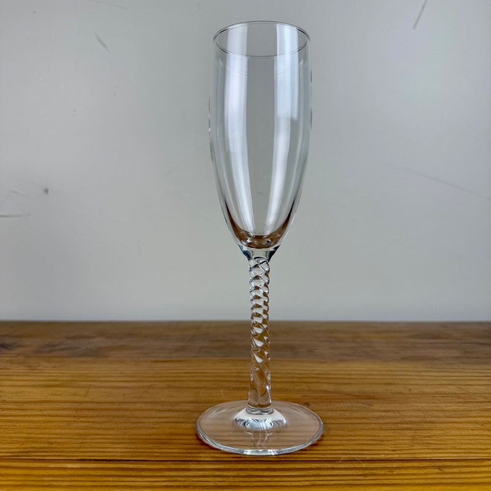 Cristal D’Arques Angelique Champagne Flutes | Set of 4 | Discontinued - Picture 9 of 12